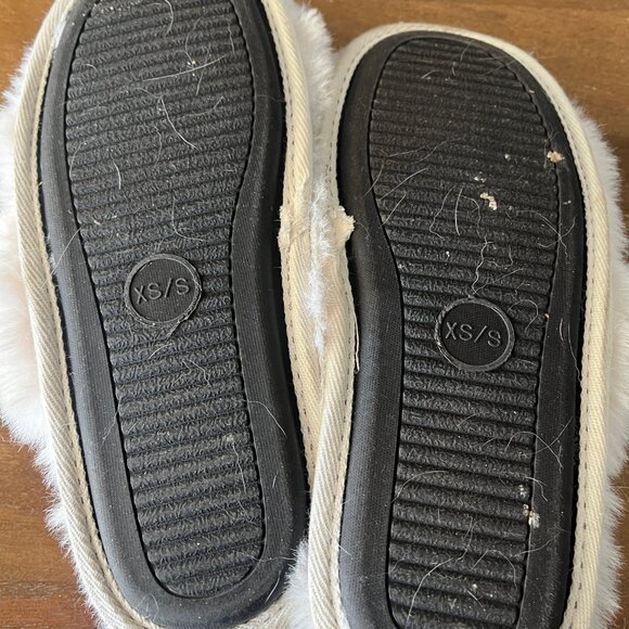 Abercrombie Fitch Faux Fur Slippers Sz Sm/XS Criss Cross Slip On Open Toe Slides - Picture 7 of 7